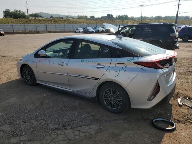 JTDKARFP9H3031840 - 2017 TOYOTA PRIUS PRIM ვერცხლისფერი ფოტო 2