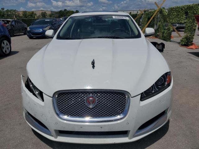 SAJWA0F78F8U76066 - 2015 JAGUAR XF 3.0 SPORT WHITE photo 5