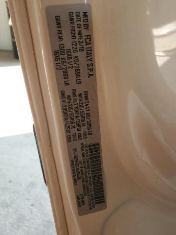 ZFBERFAB7J6J55578 - 2018 RAM PROMASTER WHITE photo 13