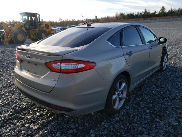 3FA6P0H74GR167212 - 2016 FORD FUSION SE BEIGE photo 4