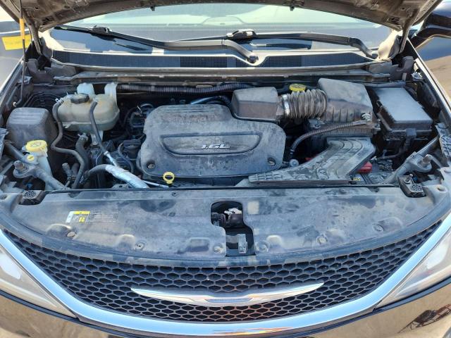2C4RC1BGXJR124153 - 2018 CHRYSLER PACIFICA TOURING L BLACK photo 12