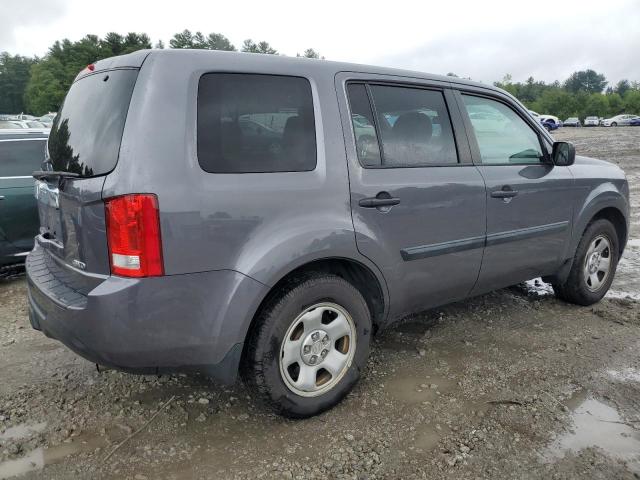 5FNYF4H28FB023759 - 2015 HONDA PILOT LX GRAY photo 3