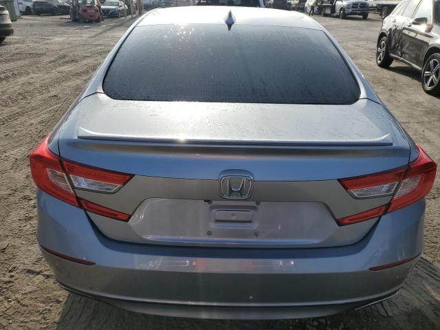 1HGCV1F32JA078959 - 2018 HONDA ACCORD SPORT SILVER photo 6