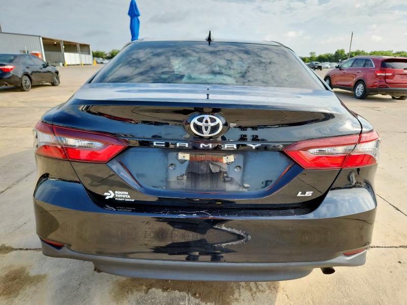 4T1C11AK5NU687505 - 2022 TOYOTA CAMRY LE 黑色 照片 6
