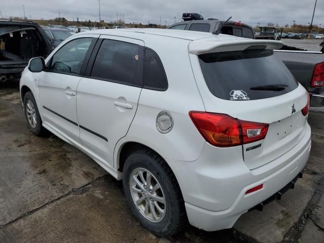 JA4AP3AU0BZ016405 - 2011 MITSUBISHI OUTLANDER ES WHITE photo 3