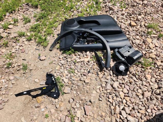 KNMAT2MV5KP552598 - 2019 NISSAN ROGUE S BLACK photo 13