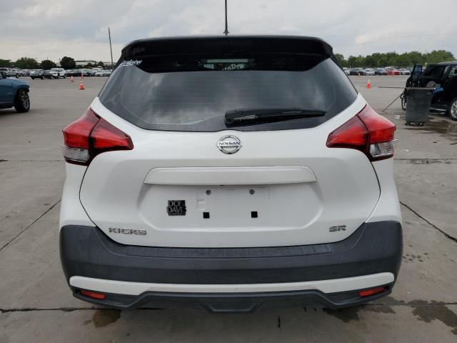 3N1CP5CU1KL543905 - 2019 NISSAN KICKS S WHITE photo 6