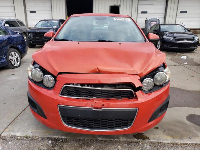 1G1JA5SH1D4229764 - 2013 CHEVROLET SONIC LS 红色 照片 5