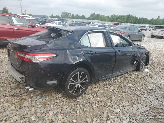 4T1B11HKXJU072573 - 2018 TOYOTA CAMRY L 黑色 照片 3