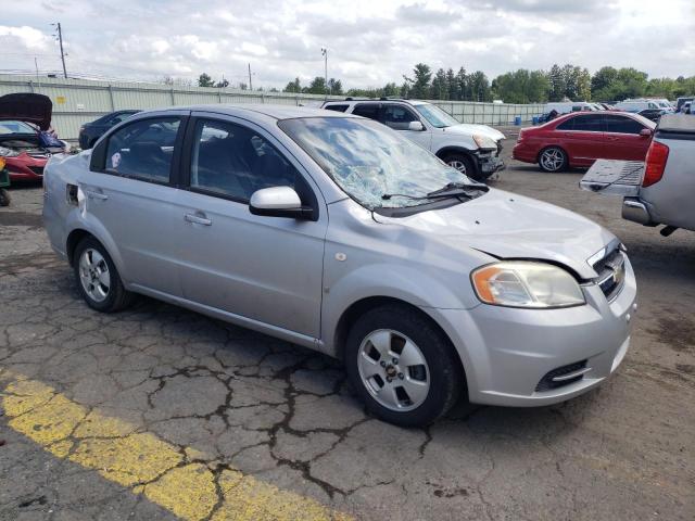 KL1TD56637B059706 - 2007 CHEVROLET AVEO BASE SILVER photo 4