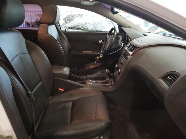 1G1ZE5EB5AF205174 - 2010 CHEVROLET MALIBU LTZ თეთრი ფოტო 7