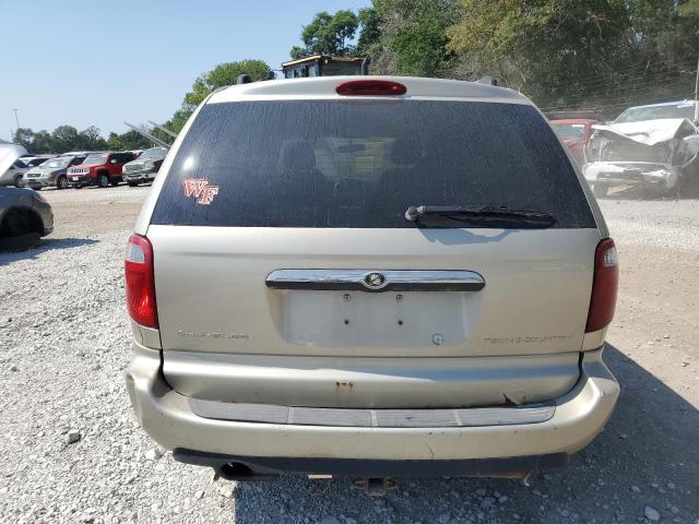 2C4GP54L15R292329 - 2005 CHRYSLER TOWN & COU TOURING TAN photo 6