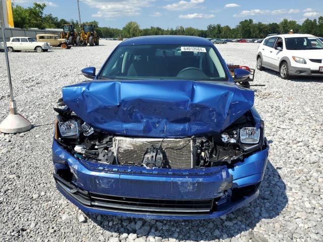 1VWAT7A3XGC023823 - 2016 VOLKSWAGEN PASSAT S BLUE photo 5