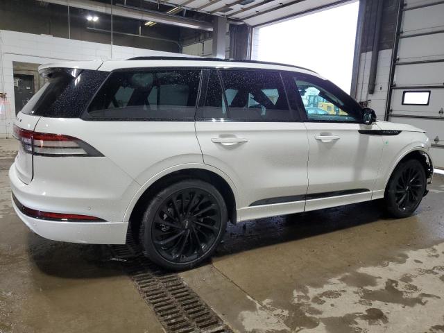 5LM5J7XC9PGL23548 - 2023 LINCOLN AVIATOR RESERVE WHITE photo 3