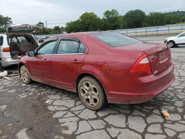 3FAHP0HA7AR261385 - 2010 FORD FUSION SE RED photo 2