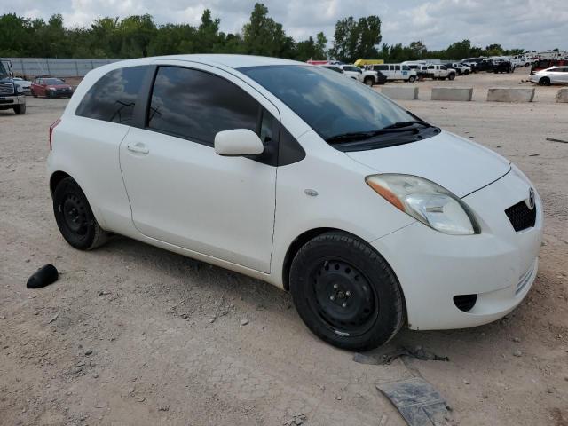 JTDJT923485146567 - 2008 TOYOTA YARIS WHITE photo 4