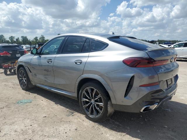 5UX33EX03R9V15881 - 2024 BMW X6 XDRIVE40I GRAY photo 2