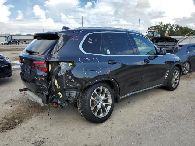 5UXCR6C00LLL76247 - 2020 BMW X5 XDRIVE40I GRAY photo 3