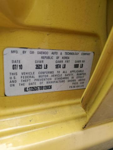 KL1TD5DE7BB128836 - 2011 CHEVROLET AVEO LS 黄色 照片 12