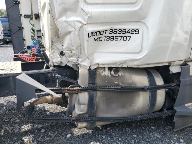 3AKJHHDR6MSMG9109 - 2021 FREIGHTLINER CASCADIA 1 WHITE photo 9