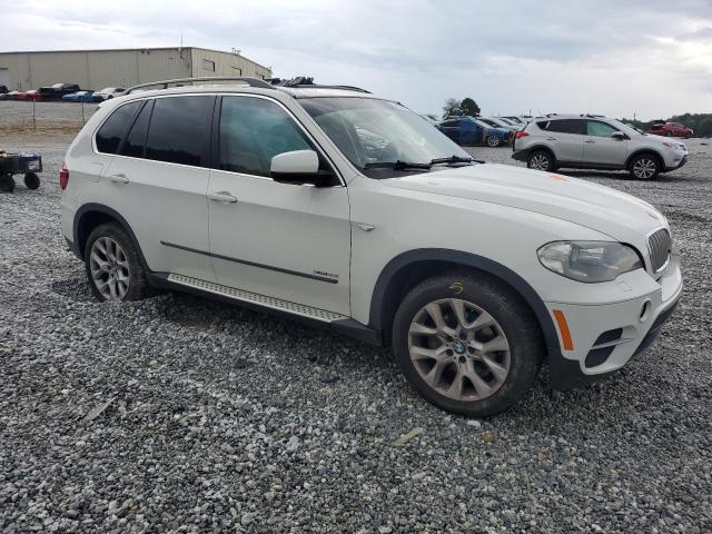 5UXZV4C50D0B17060 - 2013 BMW X5 XDRIVE35I WHITE photo 4