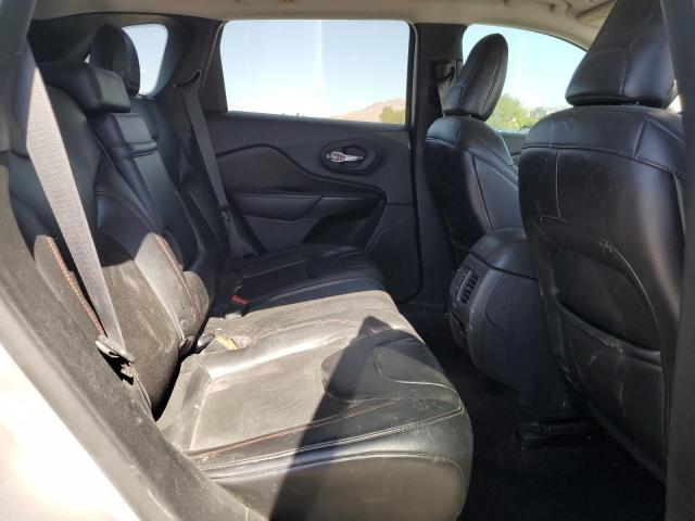 1C4PJMBX2KD298379 - 2019 JEEP CHEROKEE TRAILHAWK SILVER photo 11