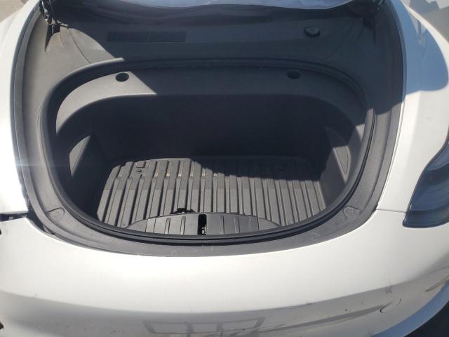 5YJ3E1EB7NF246714 - 2022 TESLA MODEL 3 Білий фото 11