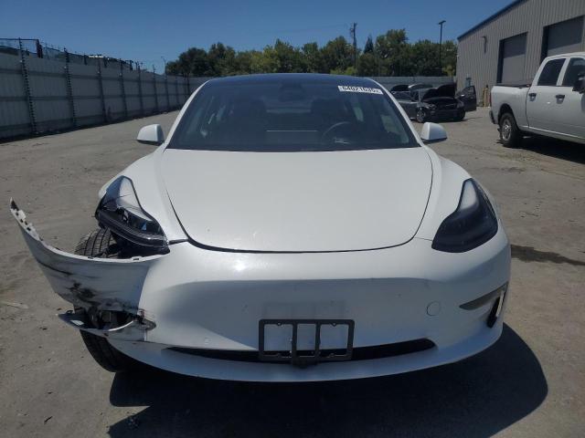 5YJ3E1EB7NF246714 - 2022 TESLA MODEL 3 Білий фото 5