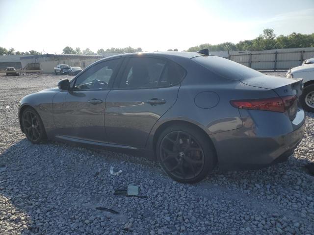 ZARFAMBN3M7649558 - 2021 ALFA ROMEO GIULIA TI GRAY photo 2