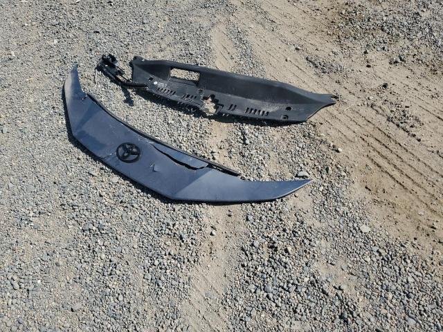 4T1DBADKXSU514555 - 2025 TOYOTA CAMRY XSE Gümüş foto 12