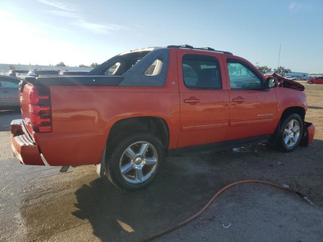 3GNTKFE31BG204826 - 2011 CHEVROLET AVALANCHE LT ORANGE photo 3