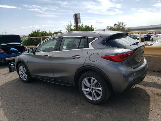 SJKCH5CP8HA028207 - 2017 INFINITI QX30 BASE GRAY photo 2