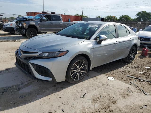 4T1G11AK0PU174084 - 2023 TOYOTA CAMRY SE NIGHT SHADE SILVER photo 1