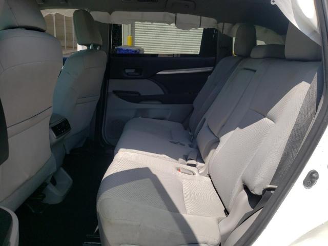 5TDBZRFH9JS892862 - 2018 TOYOTA HIGHLANDER LE თეთრი ფოტო 11