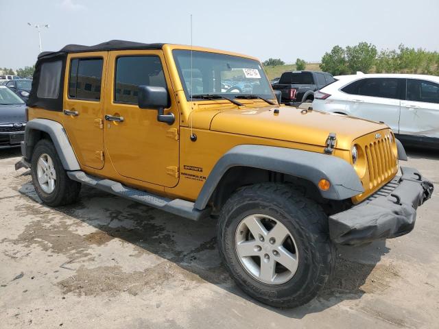 1C4BJWDG3EL247938 - 2014 JEEP WRANGLER U SPORT GOLD photo 4