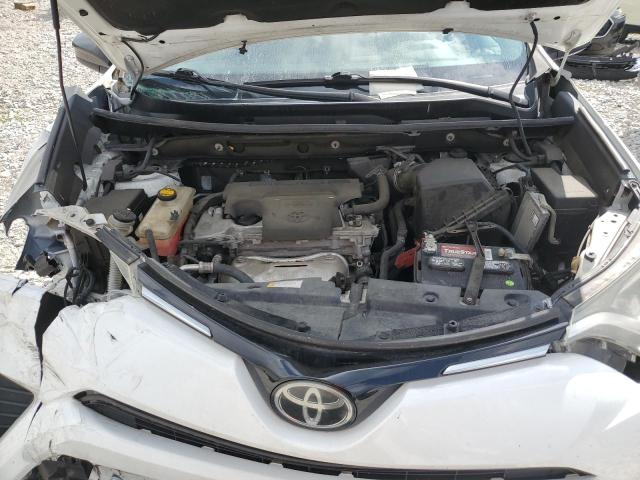 2T3BFREV2HW675887 - 2017 TOYOTA RAV4 LE თეთრი ფოტო 12