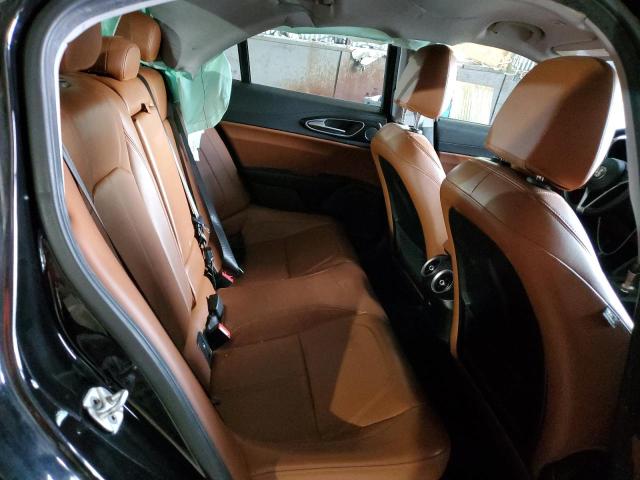 ZARFAEDN9H7551031 - 2017 ALFA ROMEO GIULIA Q4 黑色 照片 10