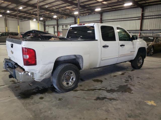 1GCHC53K19F121165 - 2009 CHEVROLET SILVERADO C2500 HEAVY DUTY LT WHITE photo 3