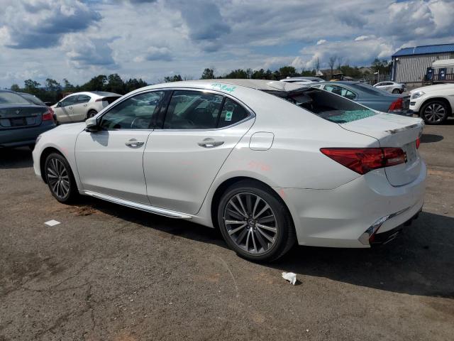 19UUB2F71JA007385 - 2018 ACURA TLX ADVANCE WHITE photo 2