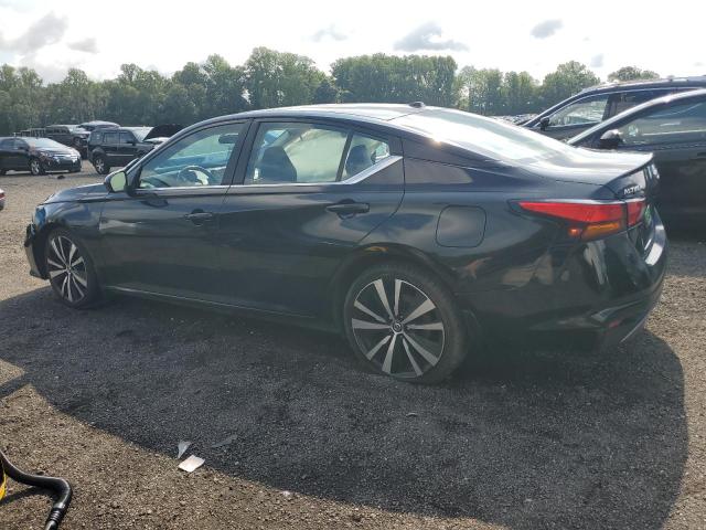 1N4BL4CVXKC134469 - 2019 NISSAN ALTIMA SR შავი ფოტო 2