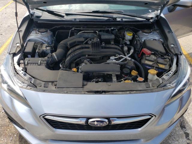 4S3GKAD62J3614111 - 2018 SUBARU IMPREZA PREMIUM PLUS SILVER photo 11