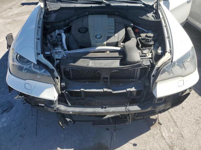 5UXZW0C58D0B91753 - 2013 BMW X5 XDRIVE35D WHITE photo 12