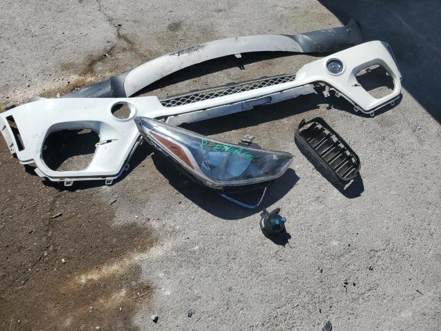 5UXZW0C58D0B91753 - 2013 BMW X5 XDRIVE35D WHITE photo 13