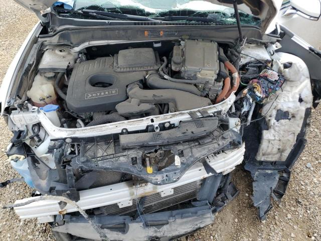 3LN6L2LU4GR625292 - 2016 LINCOLN MKZ HYBRID WHITE photo 11