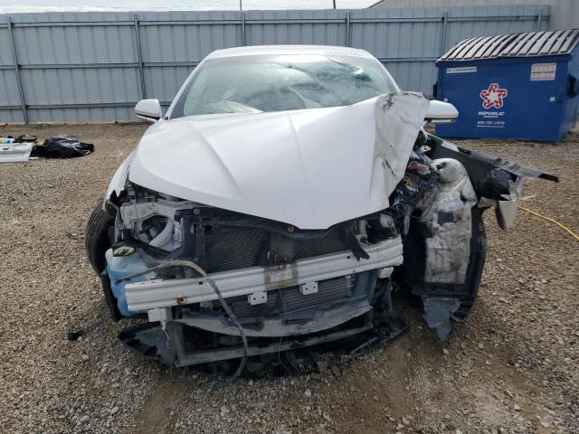 3LN6L2LU4GR625292 - 2016 LINCOLN MKZ HYBRID WHITE photo 5