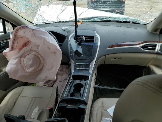 3LN6L2LU4GR625292 - 2016 LINCOLN MKZ HYBRID WHITE photo 8