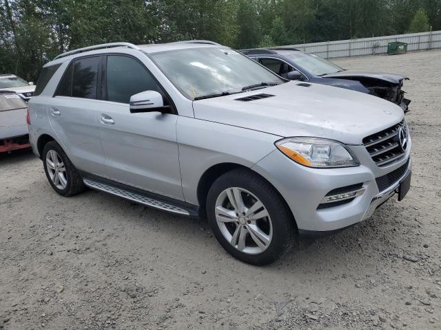4JGDA5HB4EA346700 - 2014 MERCEDES-BENZ ML 350 4MATIC SILVER photo 4