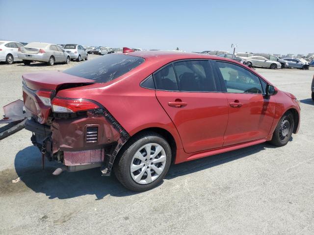 JTDEPRAE9LJ052404 - 2020 TOYOTA COROLLA LE RED photo 3