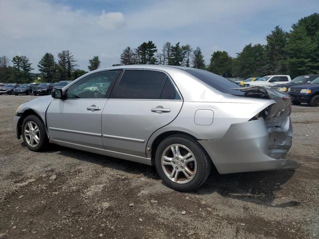 1HGCM56307A060852 - 2007 HONDA ACCORD SE SILVER photo 2