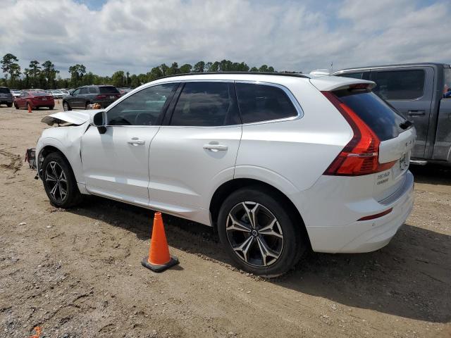 YV4L12DKXN1091794 - 2022 VOLVO XC60 B5 MOMENTUM WHITE photo 2